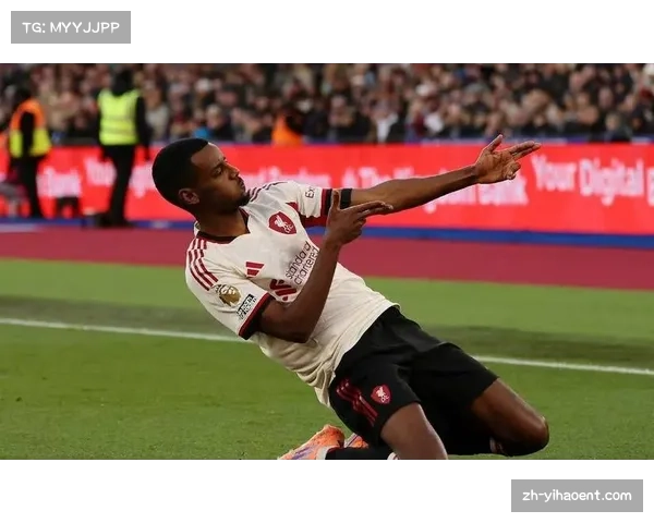 切尔西中场凯塞多搭档恩佐，双后腰体系需应对纽卡反击冲击